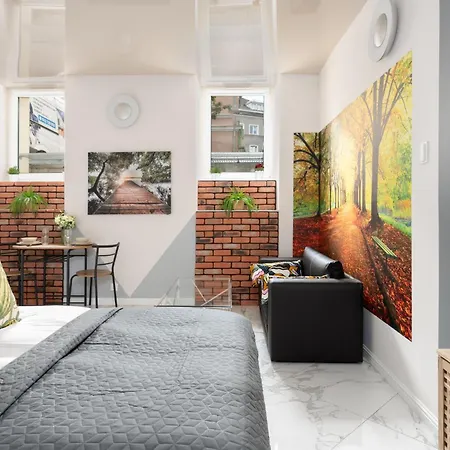 아파트 Underground Level Close To The Market Square In By Renters