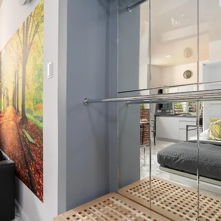 Underground Level Close To The Market Square In By Renters Apartment